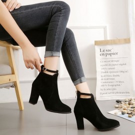 Solid Buckle Block Zipper Boots