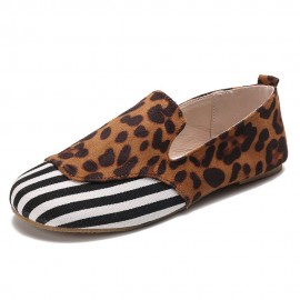 Large Size Women Retro Round Toe Splicing Slip On Flat Loafers